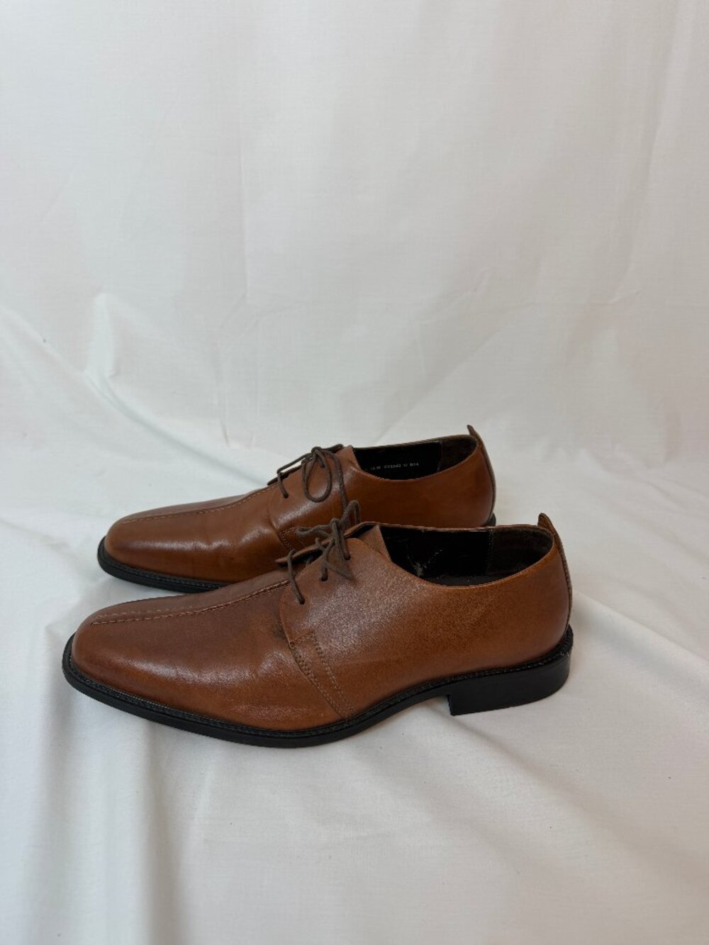 Brown Leather Men's Cole Haan Dress Shoe - Picture 3 of 4
